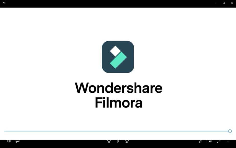Filmoraを使った基本的な動画編集の流れを示す操作画面。
